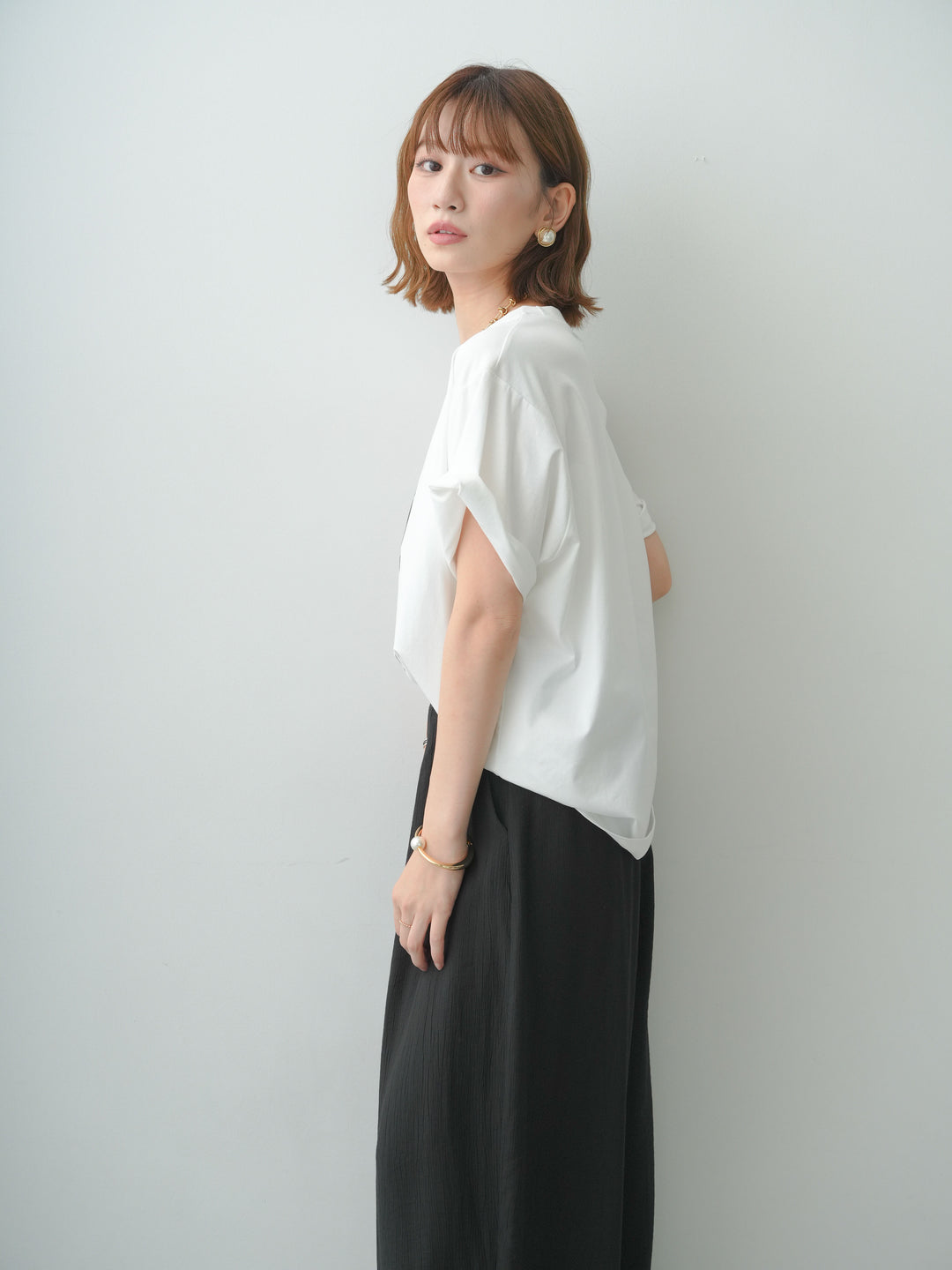 [SET]クールタッチアートロゴオーバーTEE+ベルト付ワッシャーライトワイドパンツ(2set)