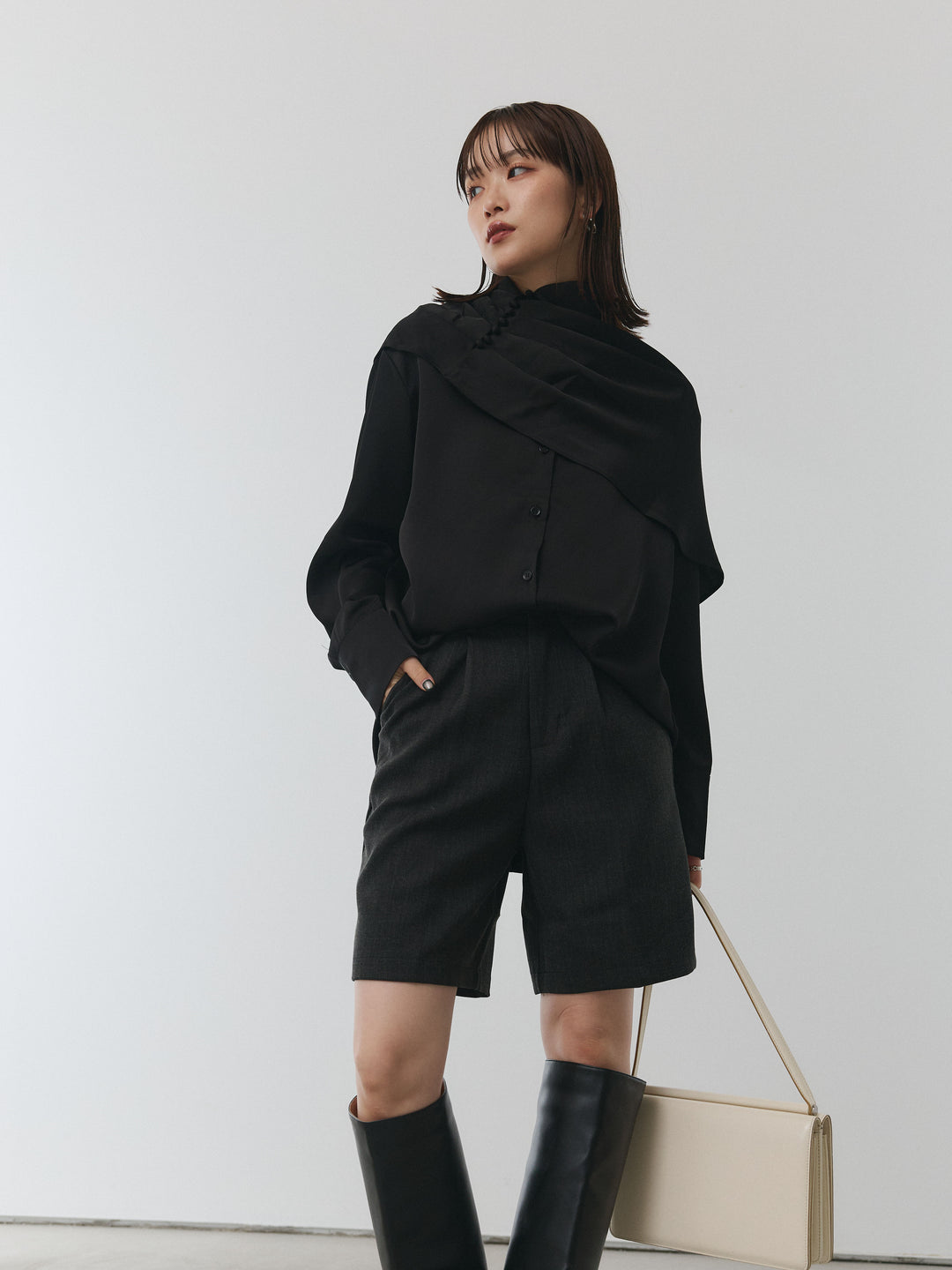 【Allure】[SET]ケープ付サテンシャツ+ウールライクハーフパンツ(2set)