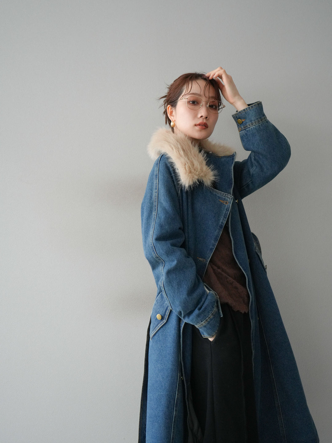 [予約]ファー襟デニムロングコート/blue