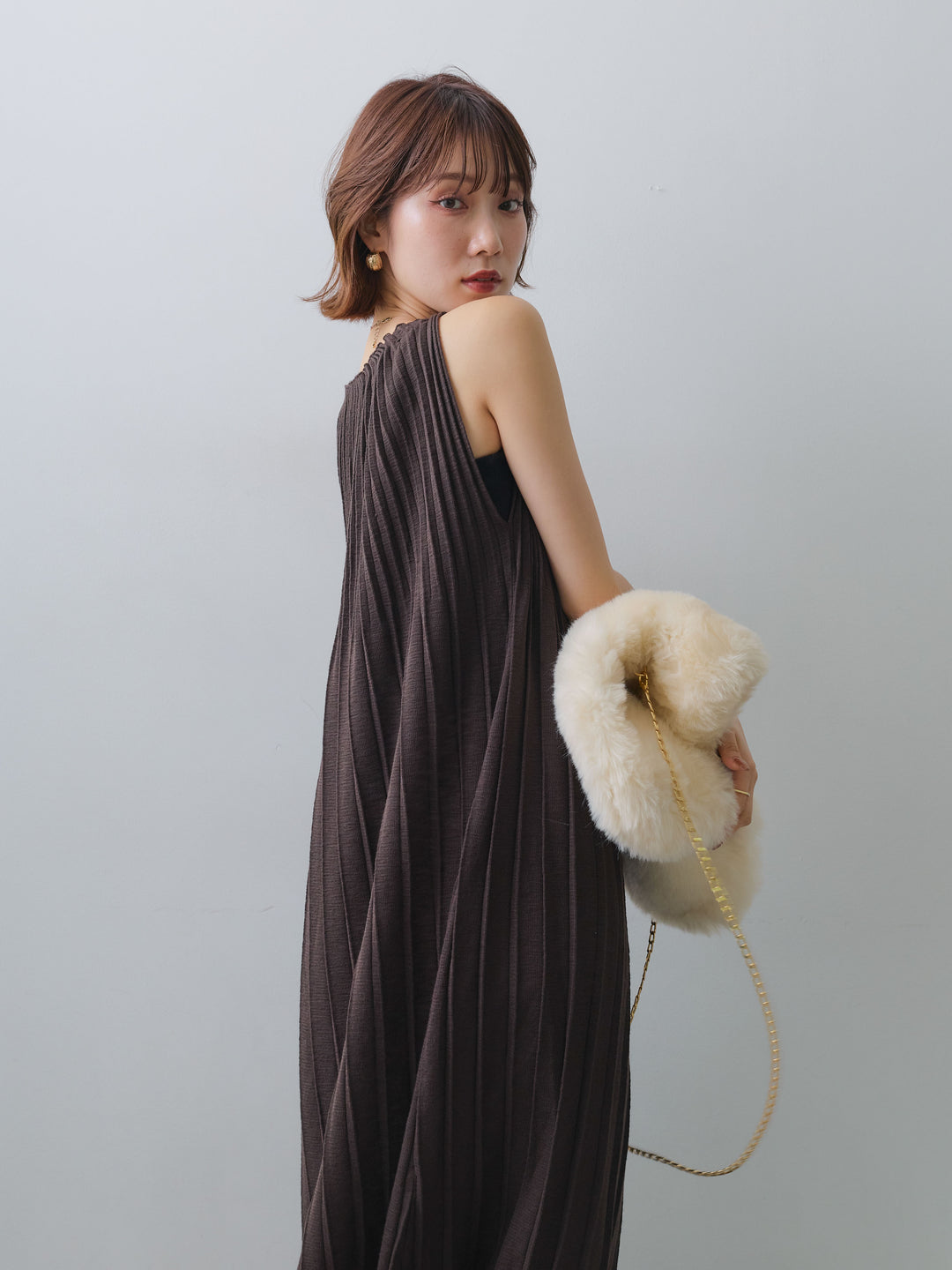 【套裝】褶皺針織無袖連身裙 + 褶皺針織無袖連身裙（兩件式）