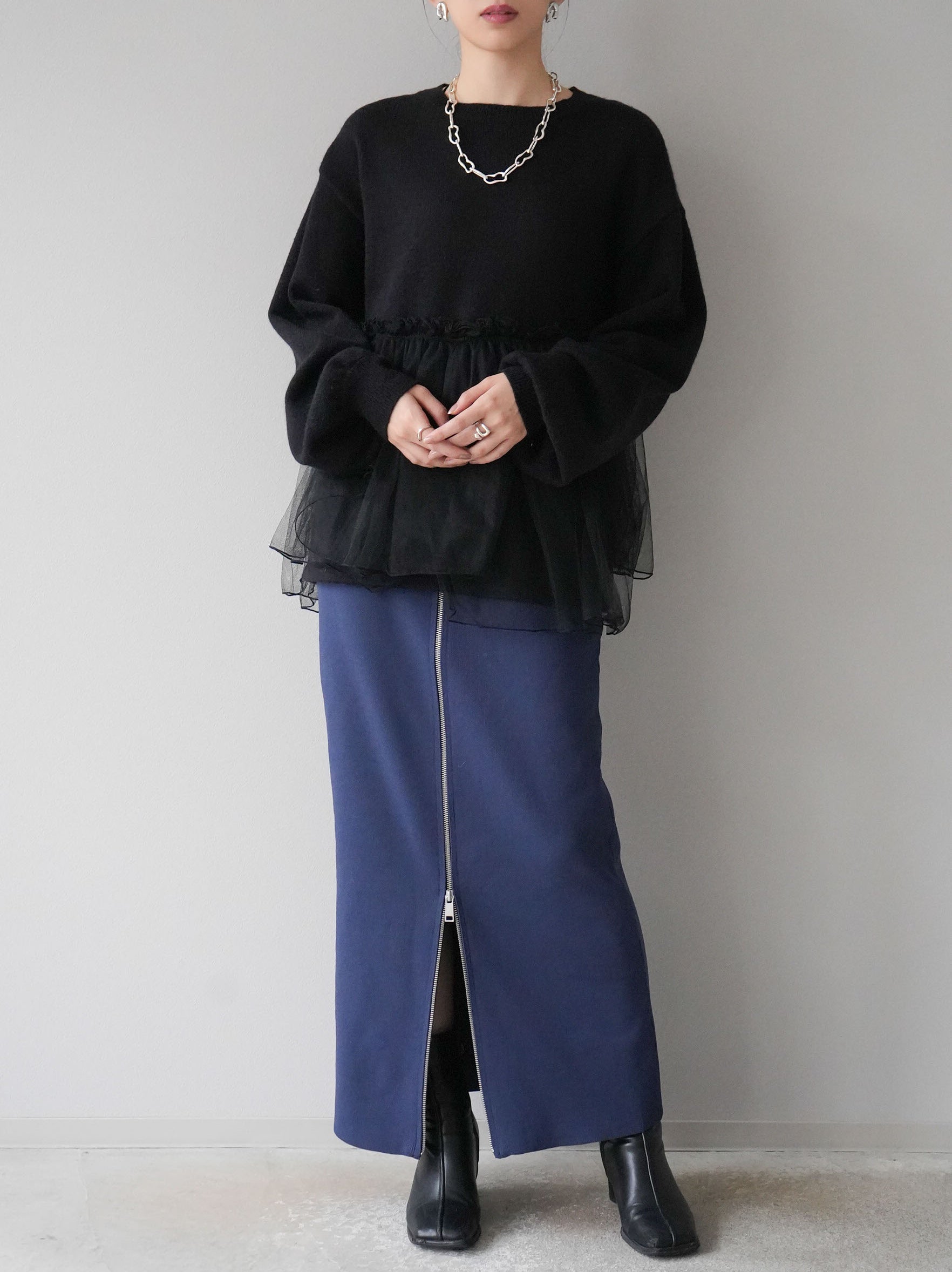 予約]チュールドッキングオーバーニットプルオーバー/ブラック – Lumier