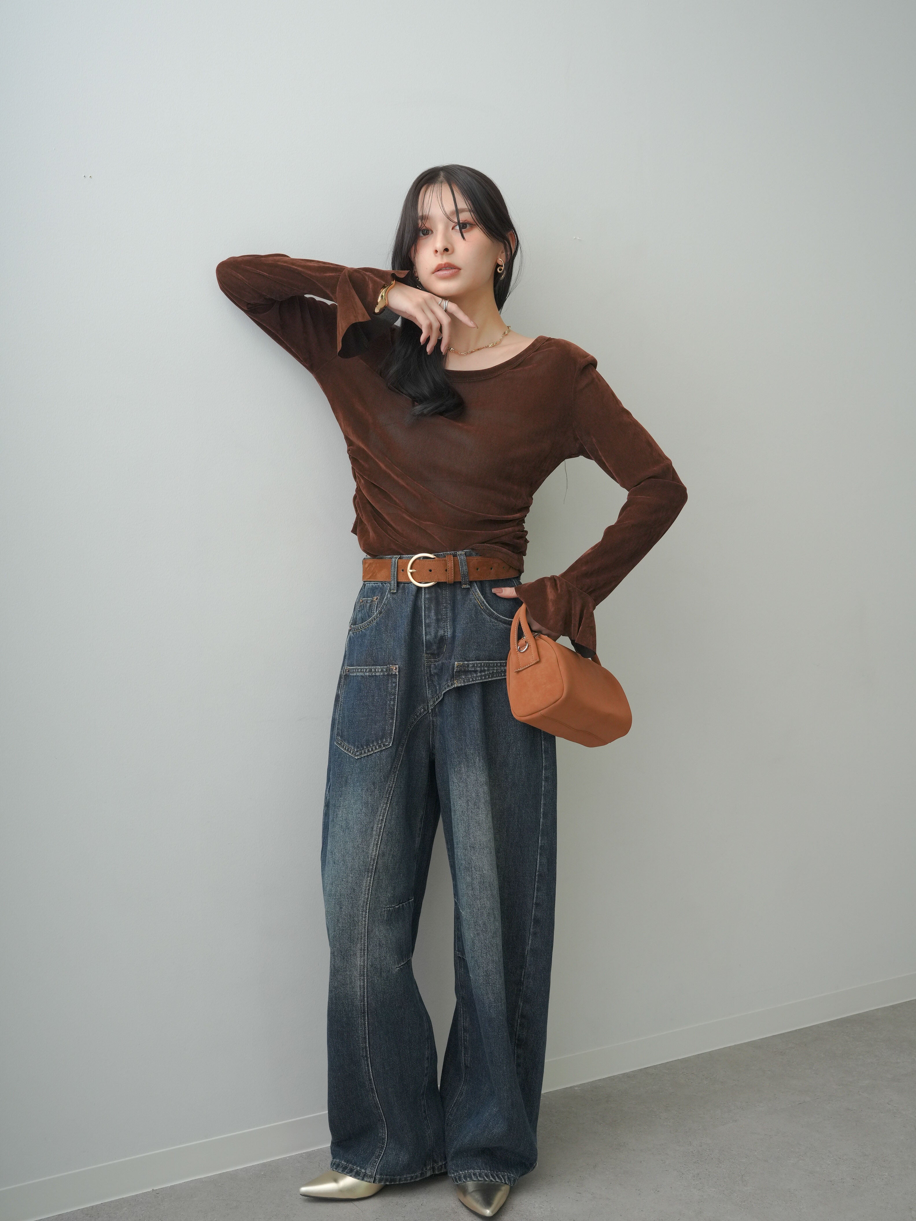 予約]バックレースベロアトップス/brown – Lumier