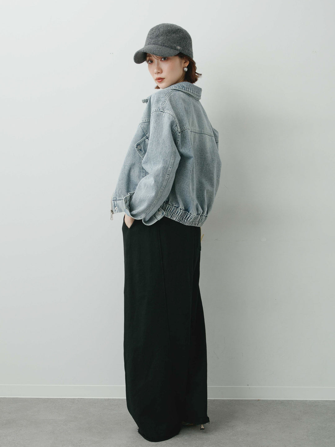 [SET]デニムショートブルゾン+カットオフスウェットワイドパンツ(2set)
