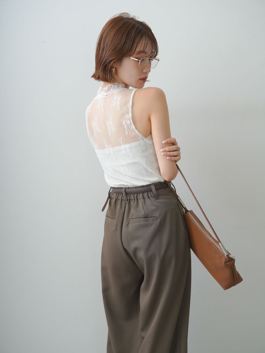 [予約]フラワーレースシアーノースリトップス/white