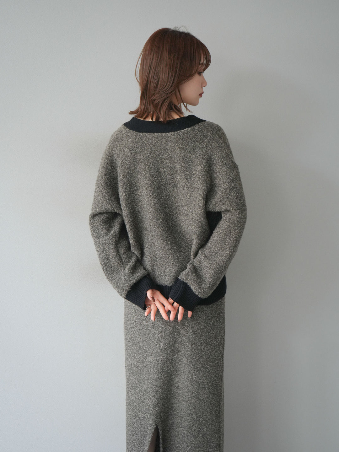 [SET]ブークレバイカラーニットカーディガン+ブークレバイカラータイトニットスカート(2set)