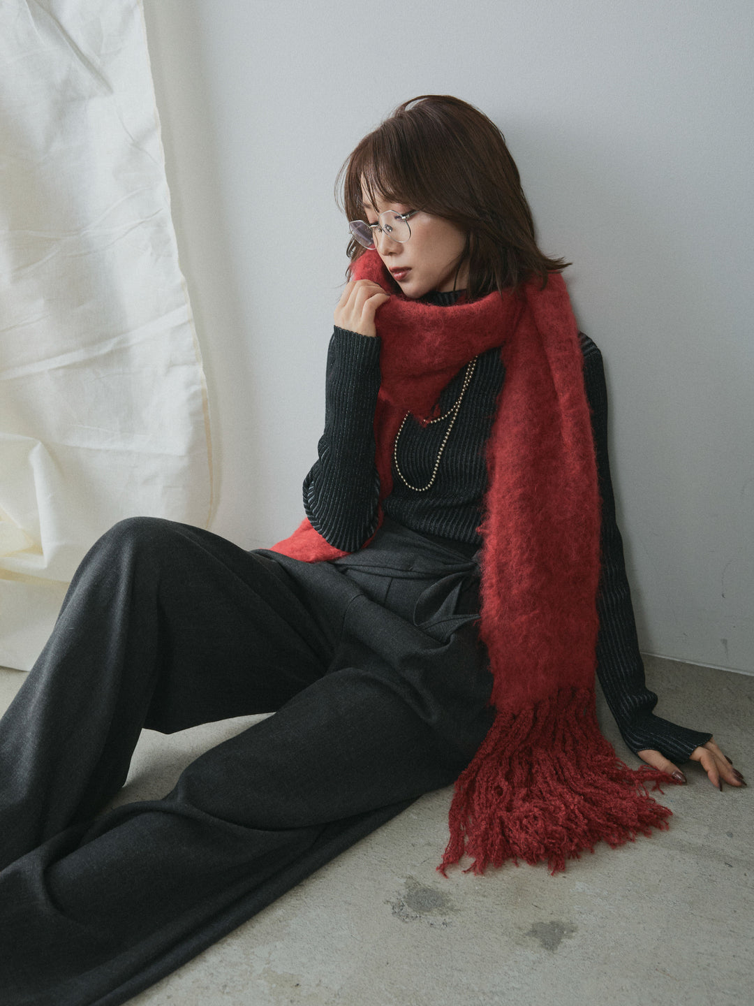 【Allure】[SET]プレーティングハイネックプルオーバー+スカーフ付ワイドパンツ(2set)