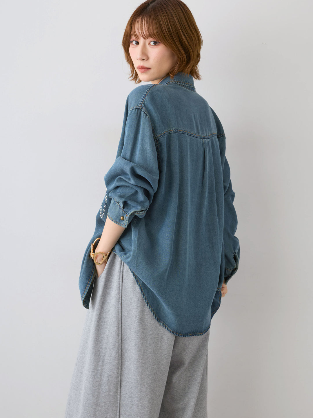 [SET]モチーフ刺繍デニムシャツ+カットオフスウェットワイドパンツ(2set)