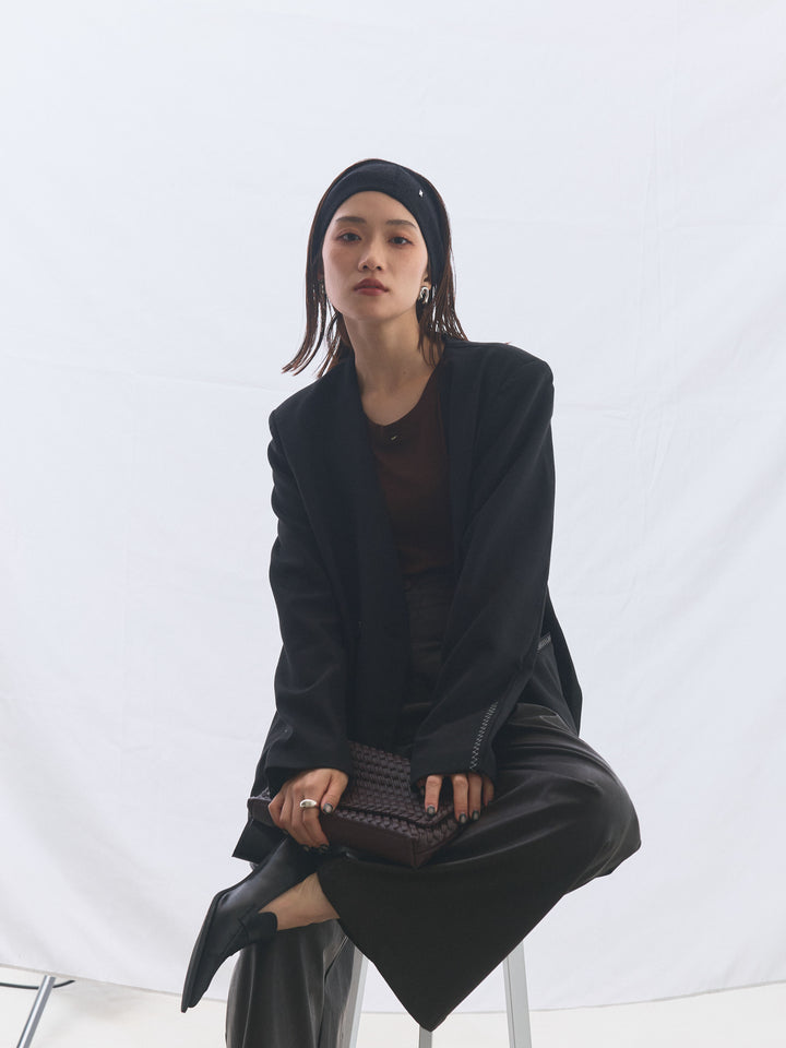 【Allure】[SET]モチーフ付Uネックシアーカットソー+ノーカラーステッチデザインジャケット(2set)