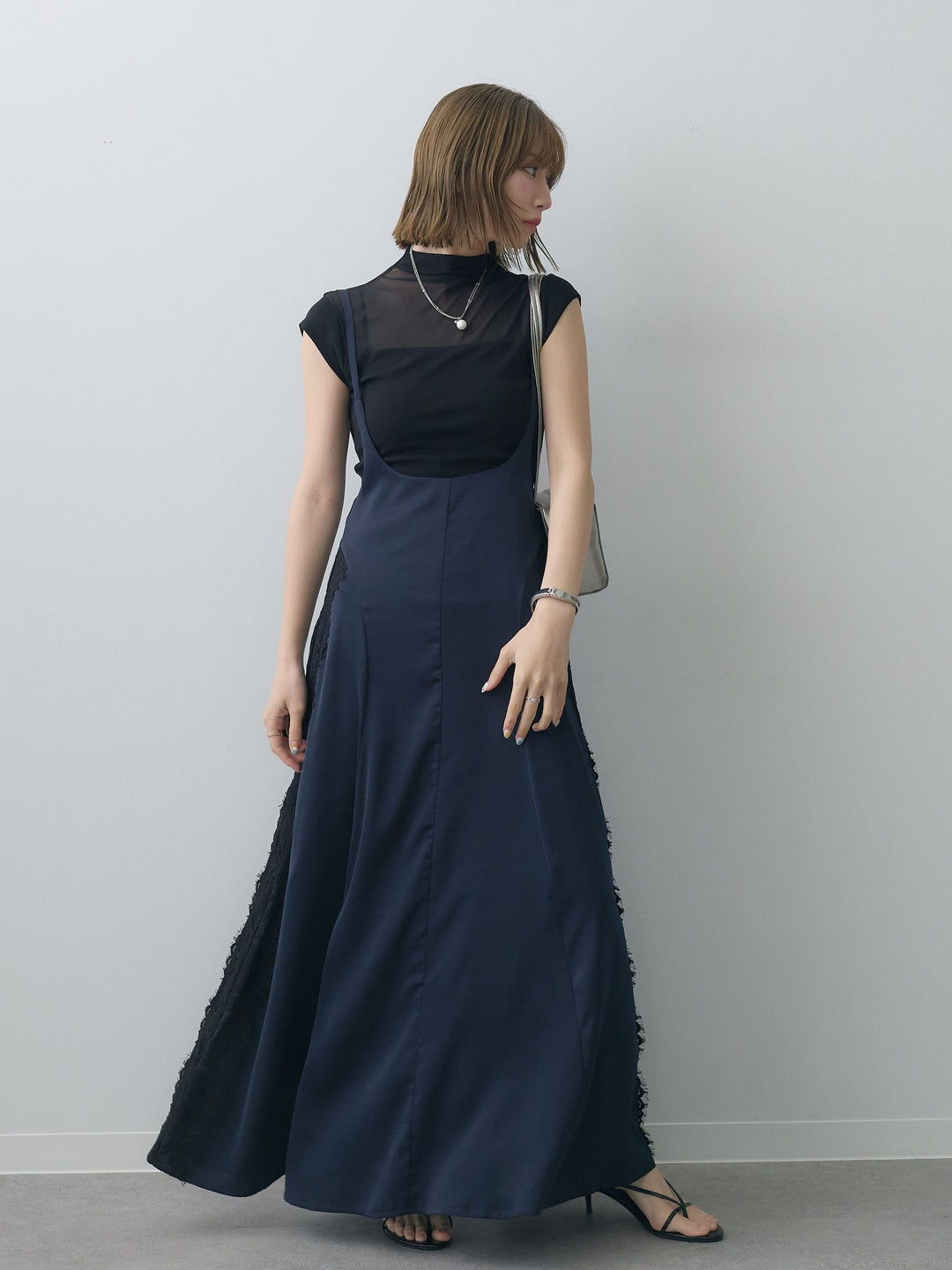 [予約]サイドレースサテンジャンパースカート/navy