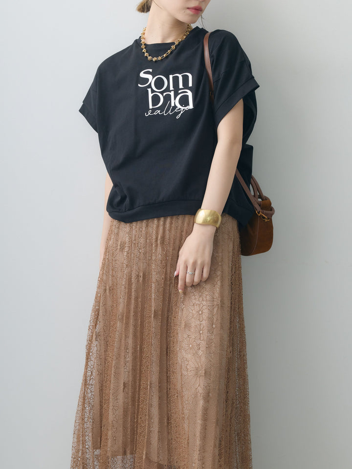 [SET]立体ロゴエンボスTEE +フローラルレースプリーツスカート(2set)