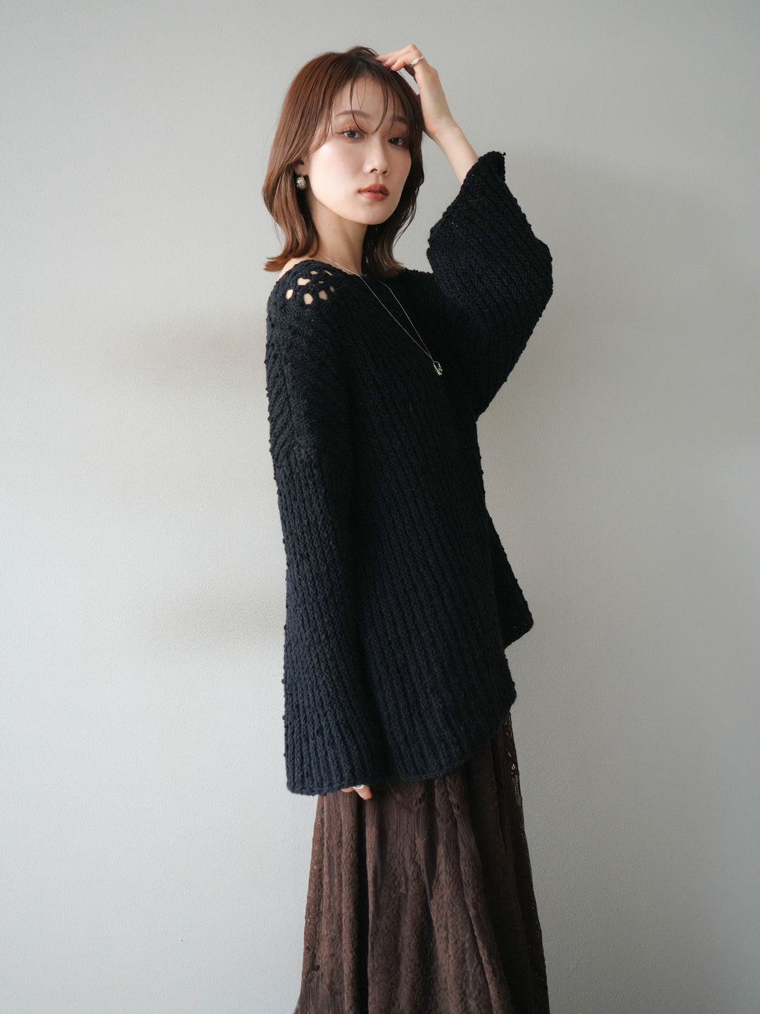 [予約]ボートネック透かし編みニットプルオーバー/navy