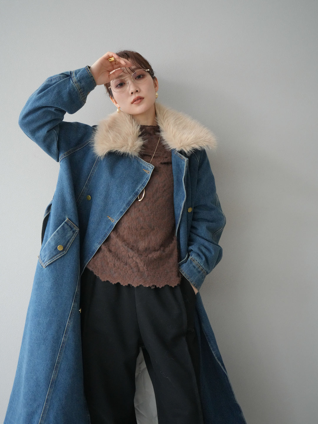 [予約]ファー襟デニムロングコート/blue