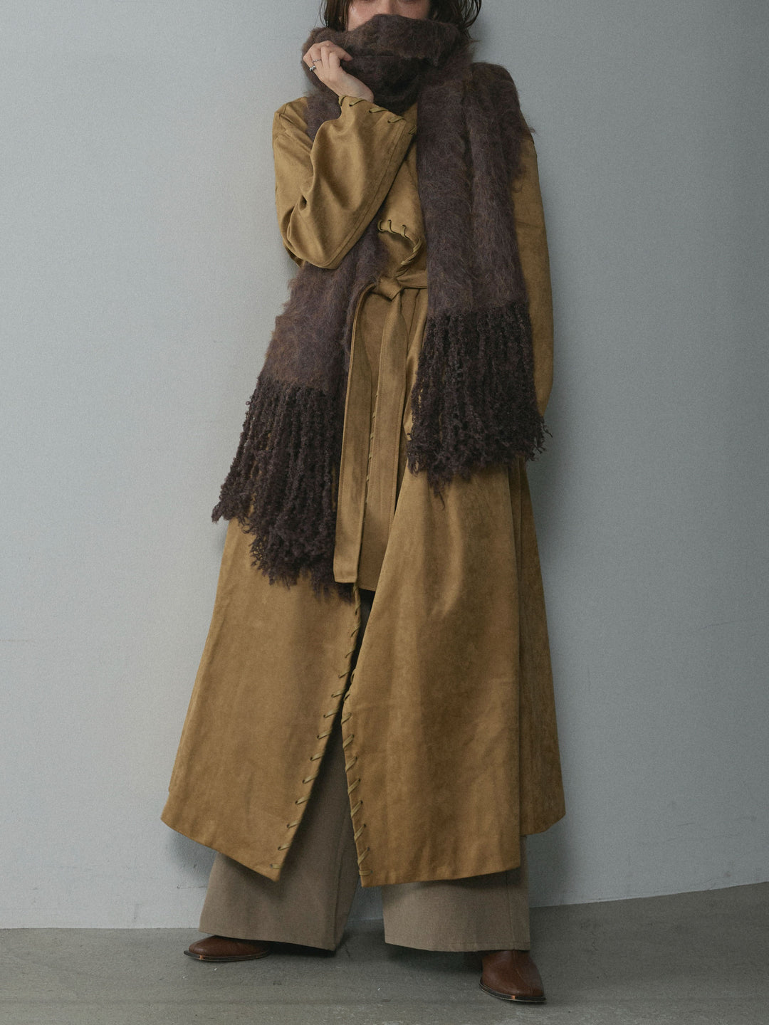 [予約]スウェードハンドステッチロングコート/beige