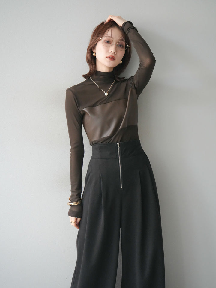 [予約]レザー切替プチネックシアートップス/khaki