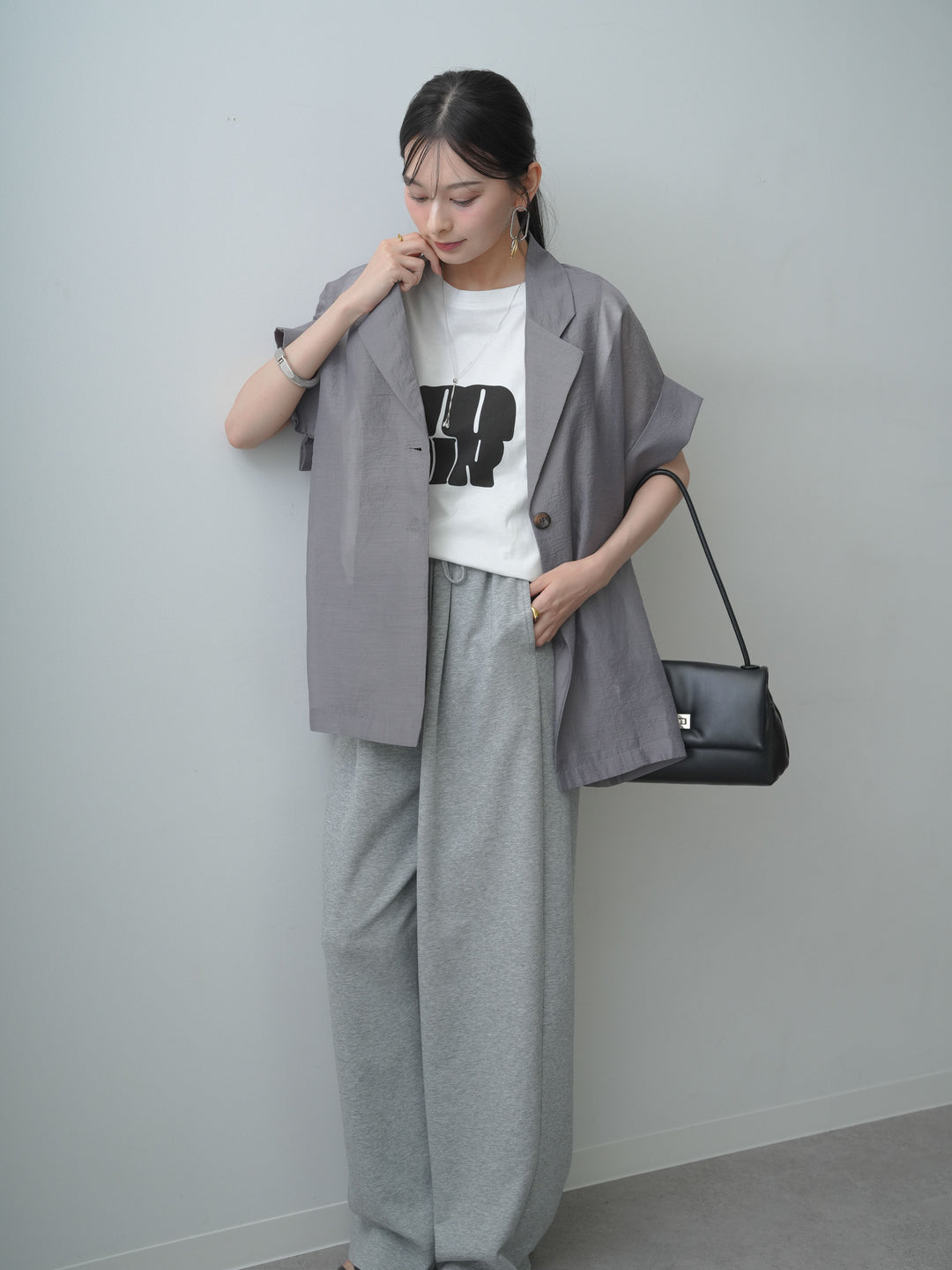 [SET]シアーオーバー半袖ジャケット+ショルダータックノースリーブオーバーTEE+リラックスドレープスウェットパンツ(3set)