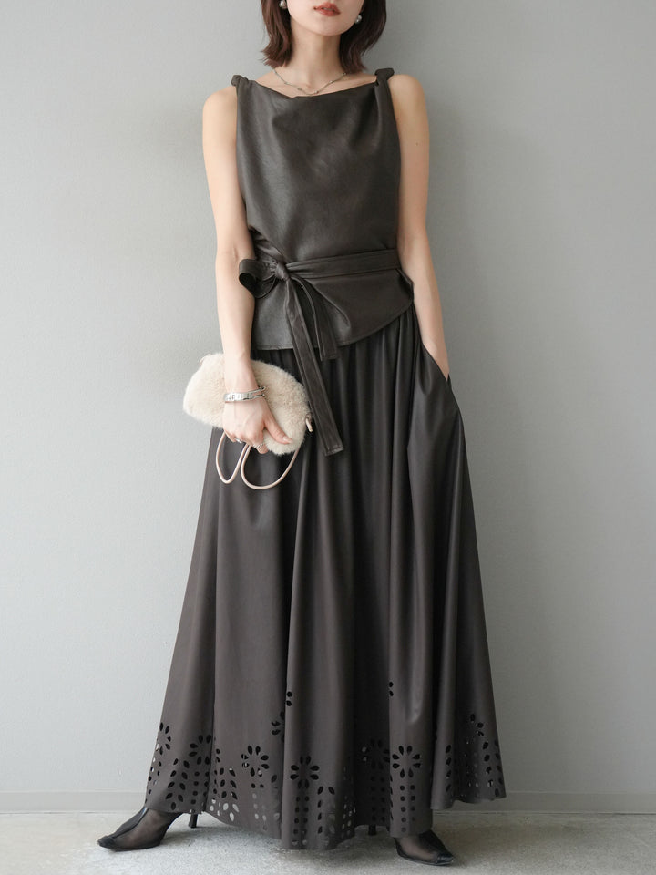 [予約]フラワーパンチングレザースカート/ブラウン