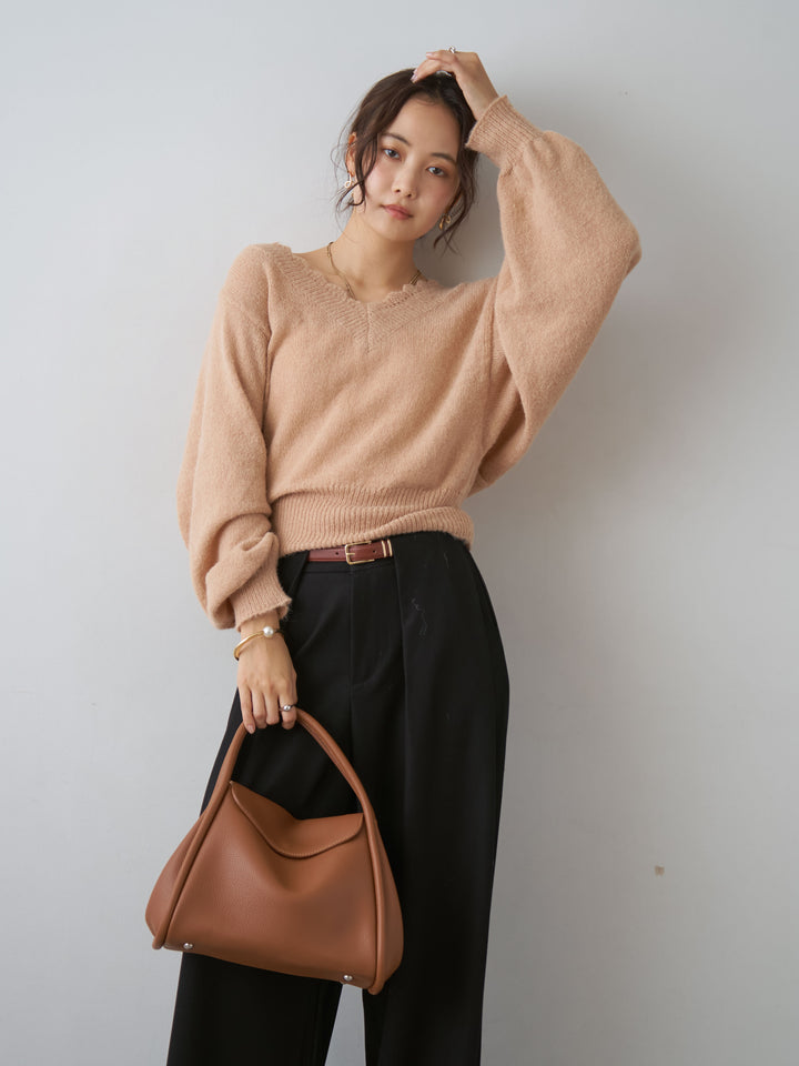 【套裝】扇形V領蝙蝠袖針織上衣 + 新款腰帶環闊腿褲（兩件組）