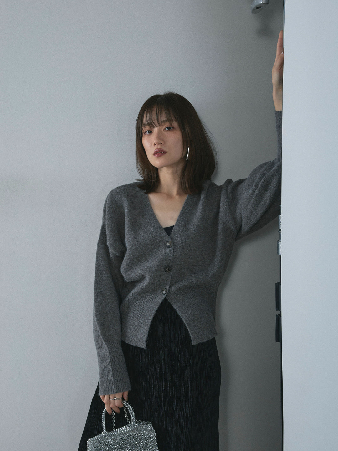 【Allure】[SET]アルパカタッチVネックカーディガン+アルパカタッチVネックカーディガン(2set)