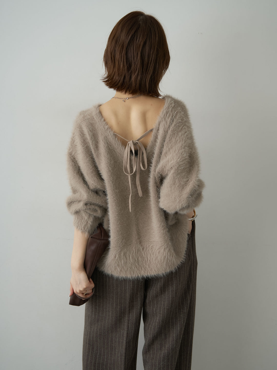 [SET]バックリボンVネックシャギーニットトップス+バックリボンVネックシャギーニットトップス(2set)
