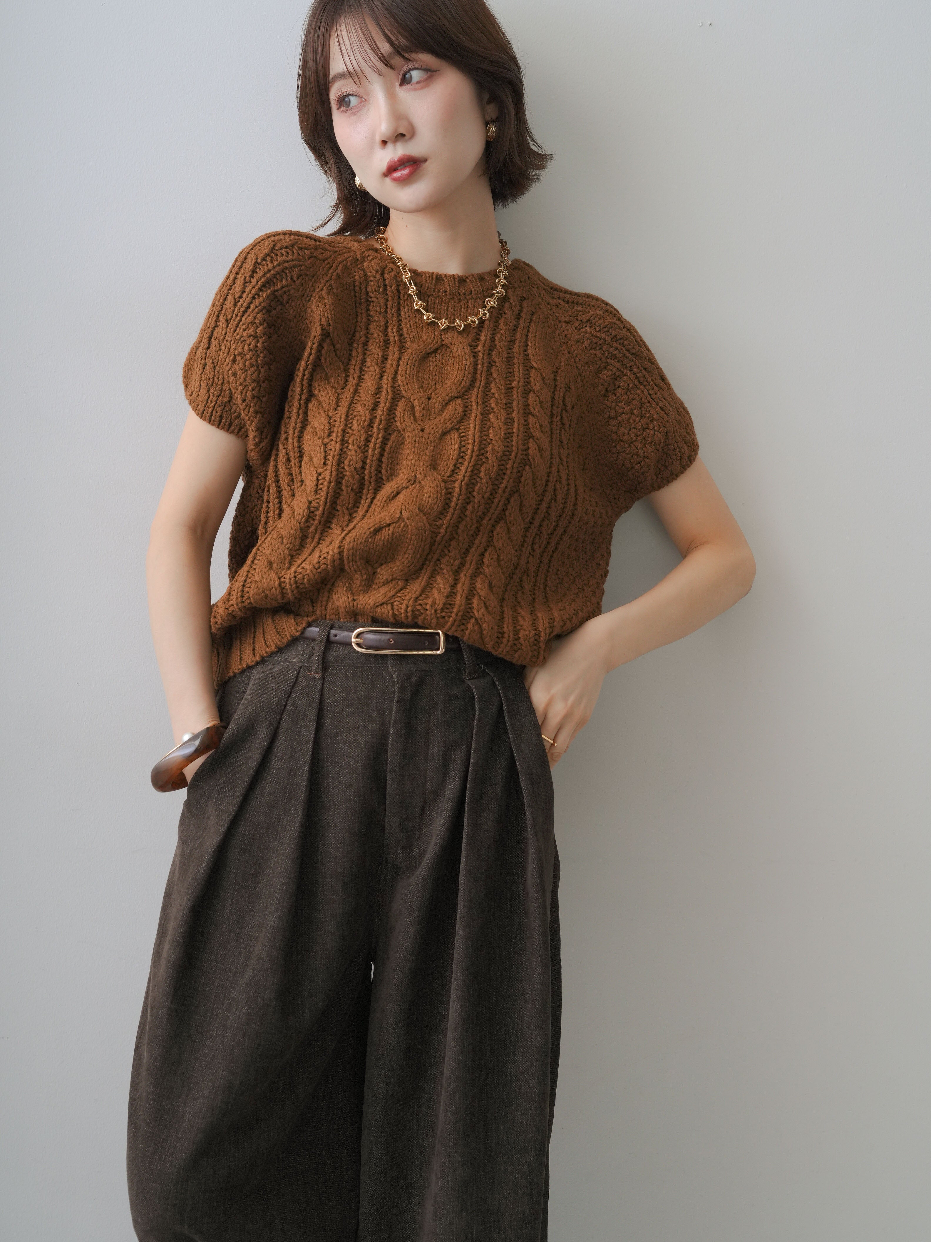 予約]ケーブルショートニットトップス/brown – Lumier