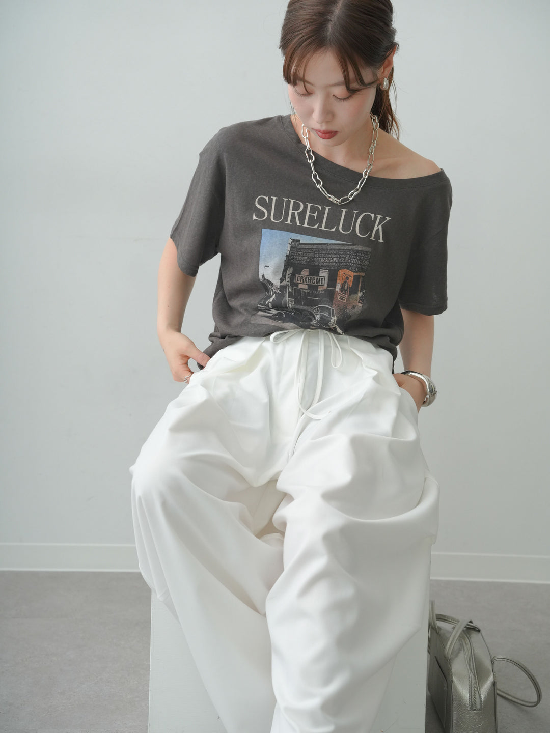 [SET]ワイドネックプリントTEE+ベルトループカーブタックワイドパンツ(2set)