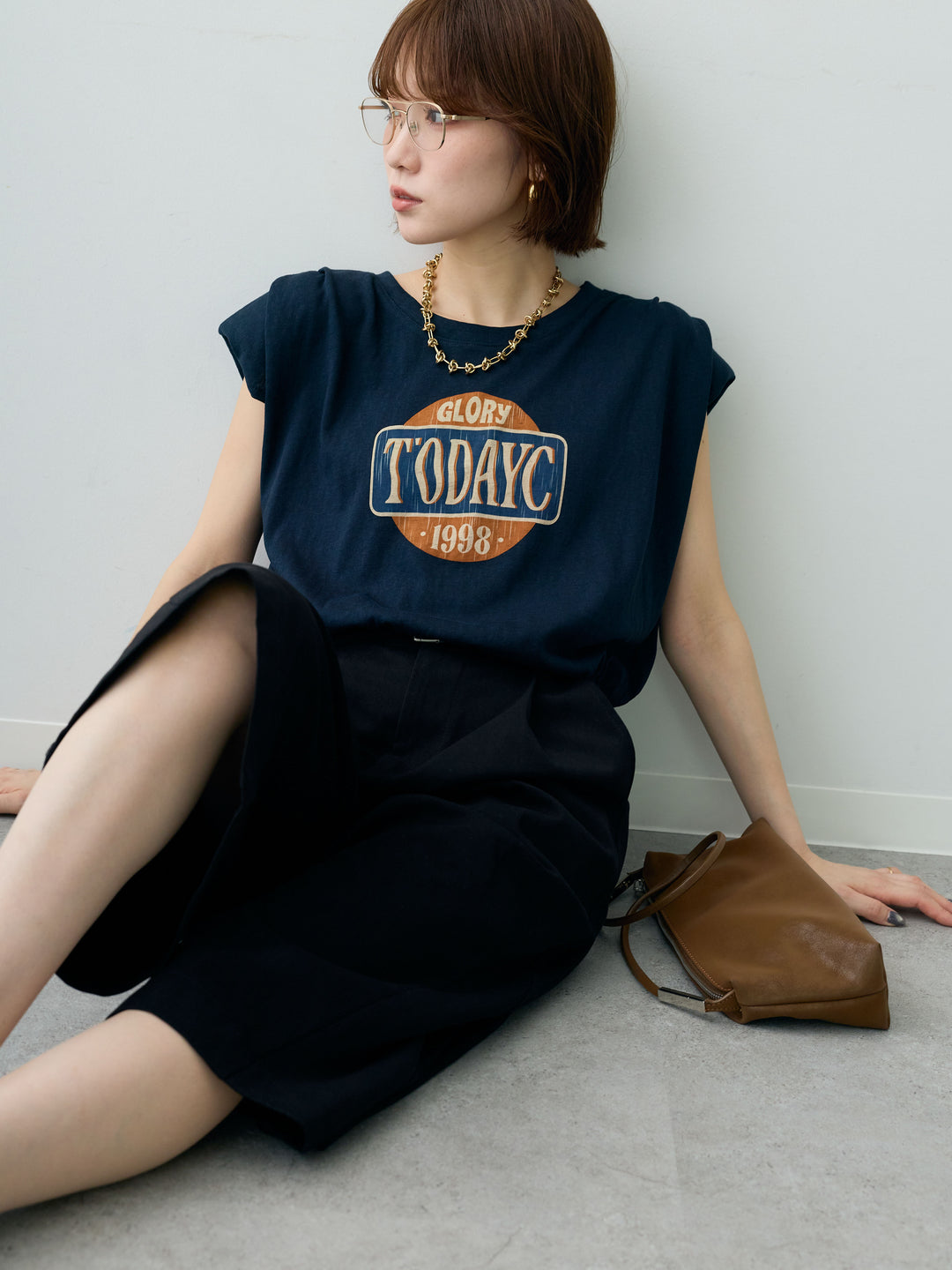 [SET]ヴィンテージロゴドロストTEE+ベルトデザインタックミドルパンツ(2set)