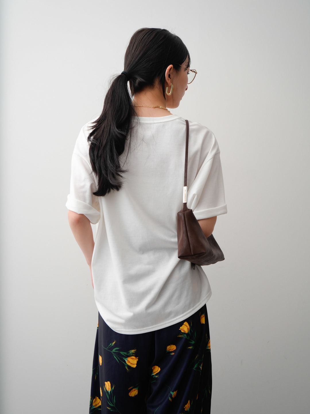 [SET]フラワーフォトTEE+フラワープリントドレープタックパンツ(2set)