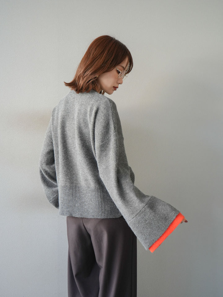 [予約]袖レイヤード配色ニットプルオーバー/charcoal
