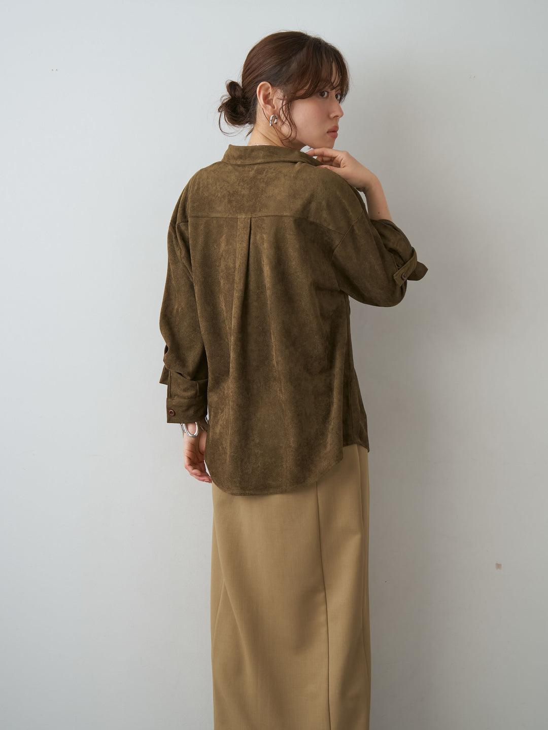 [予約]スウェードタッチWポケットシャツ/khaki