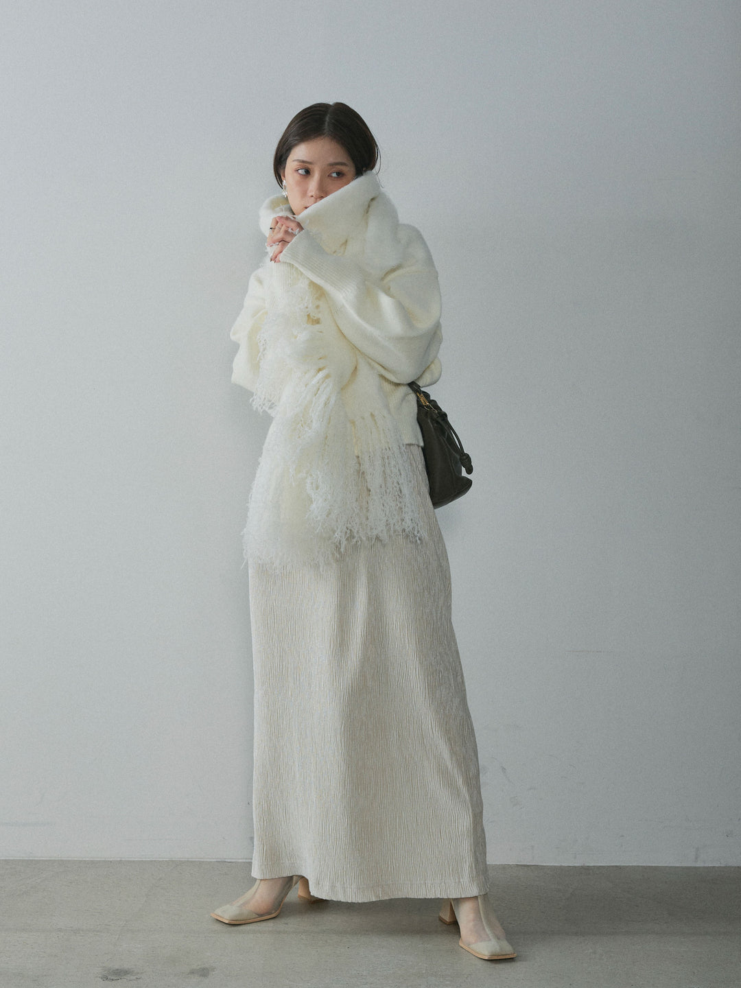 【Allure】[SET]アルパカタッチVネックカーディガン+アルパカタッチVネックカーディガン(2set)