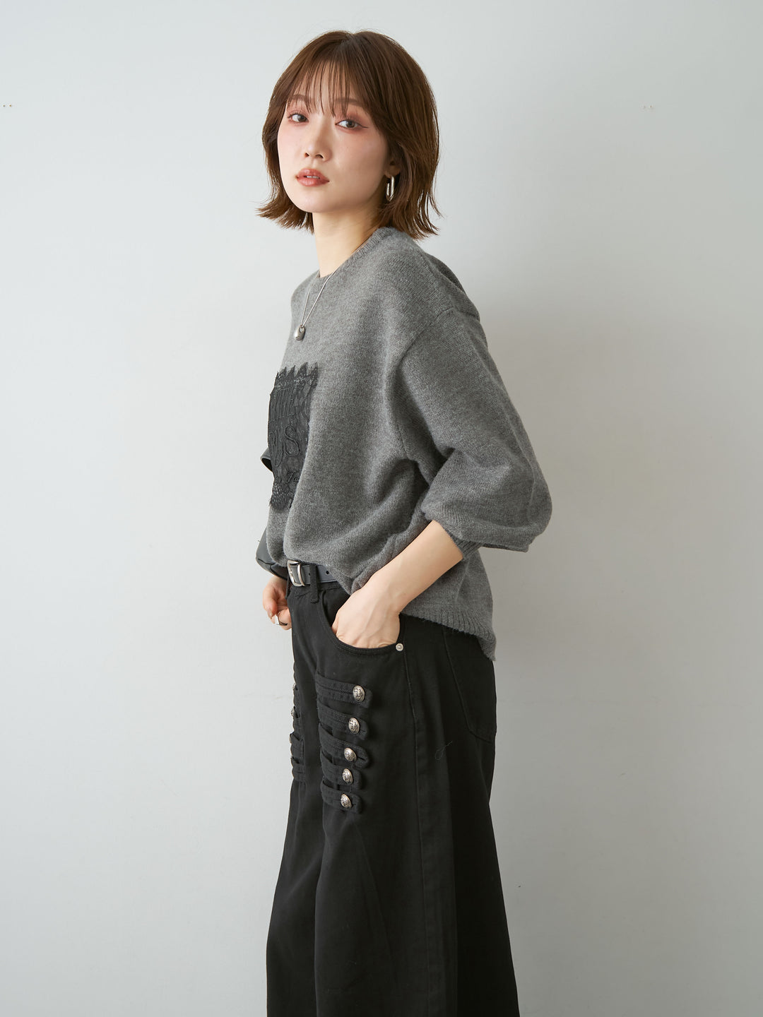 [SET]アルパカタッチ刺繍レースロゴニットプルオーバー+選べるアクセセット(2set)