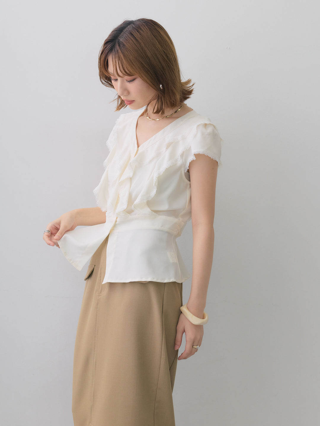 [SET]フリルレースデザインフレンチブラウス+クレープデシンフラップ付きストレートスカート(2set)