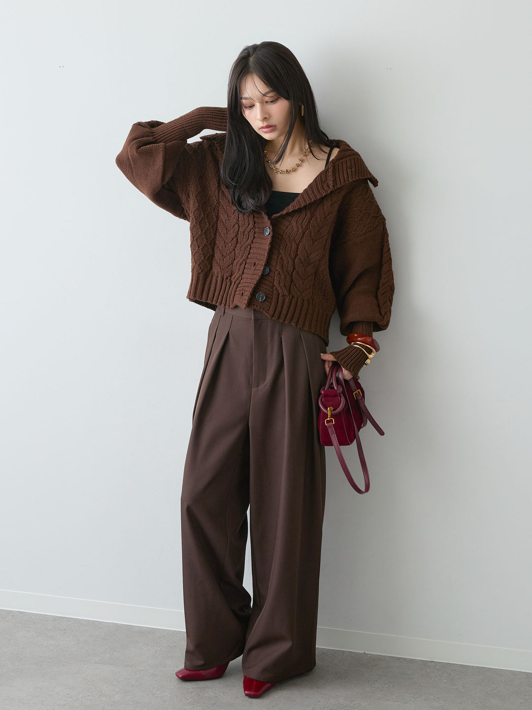 [SET]ケーブルショートニットカーディガン+ツイルタックワイドパンツ(2set)