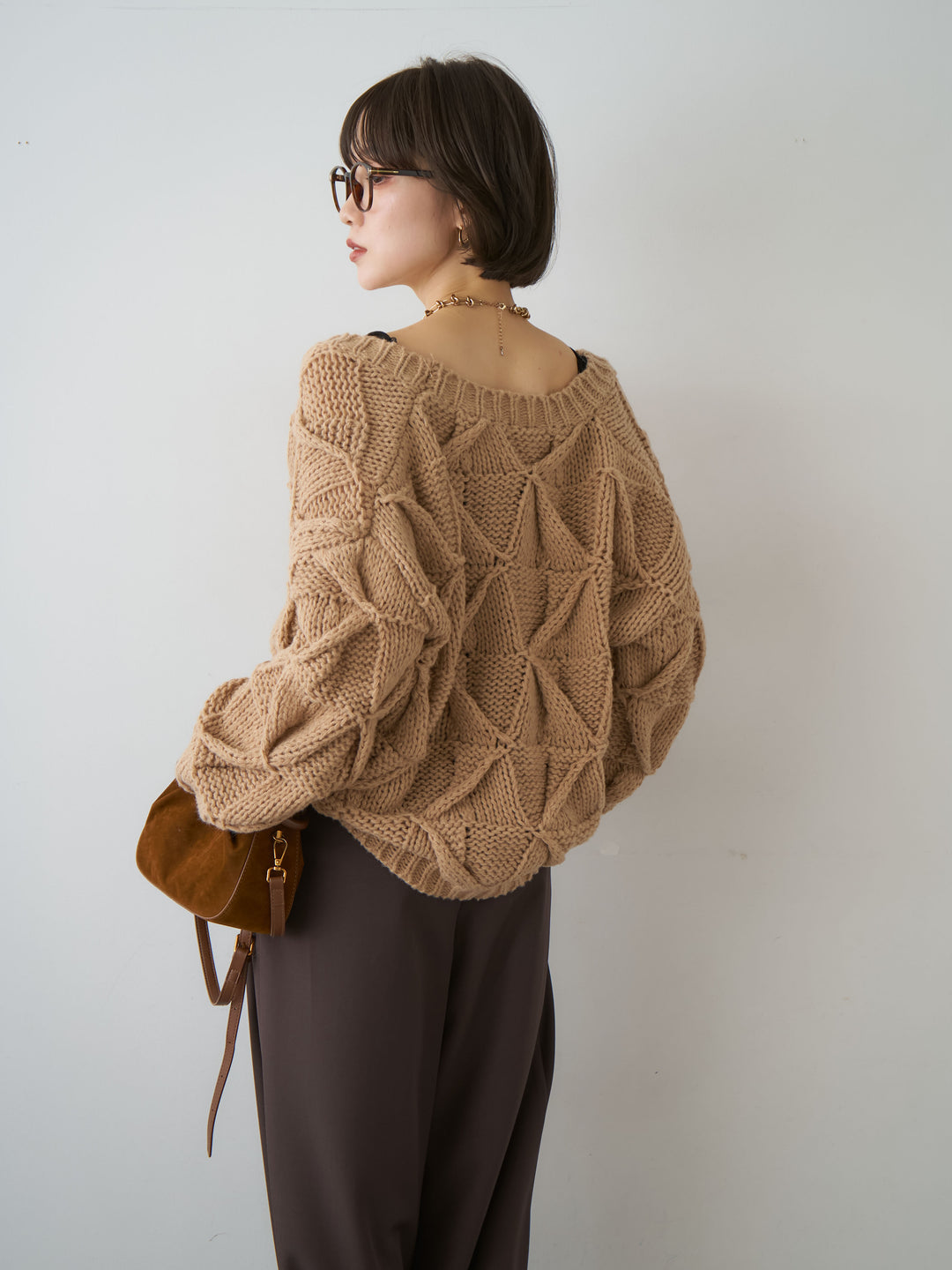 [予約]ダイヤ編立体ニットカーディガン/beige
