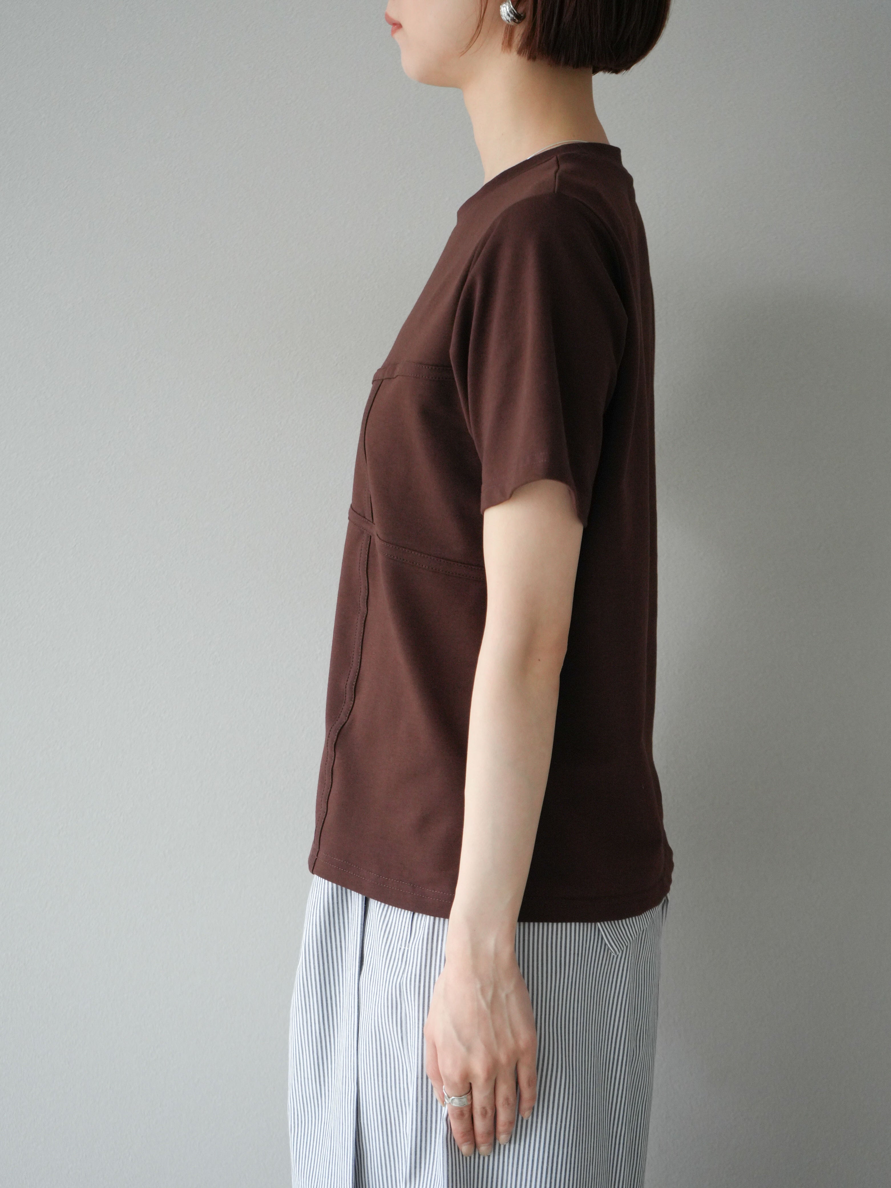 予約]ビスチェデザインTシャツ/ブラウン – Lumier