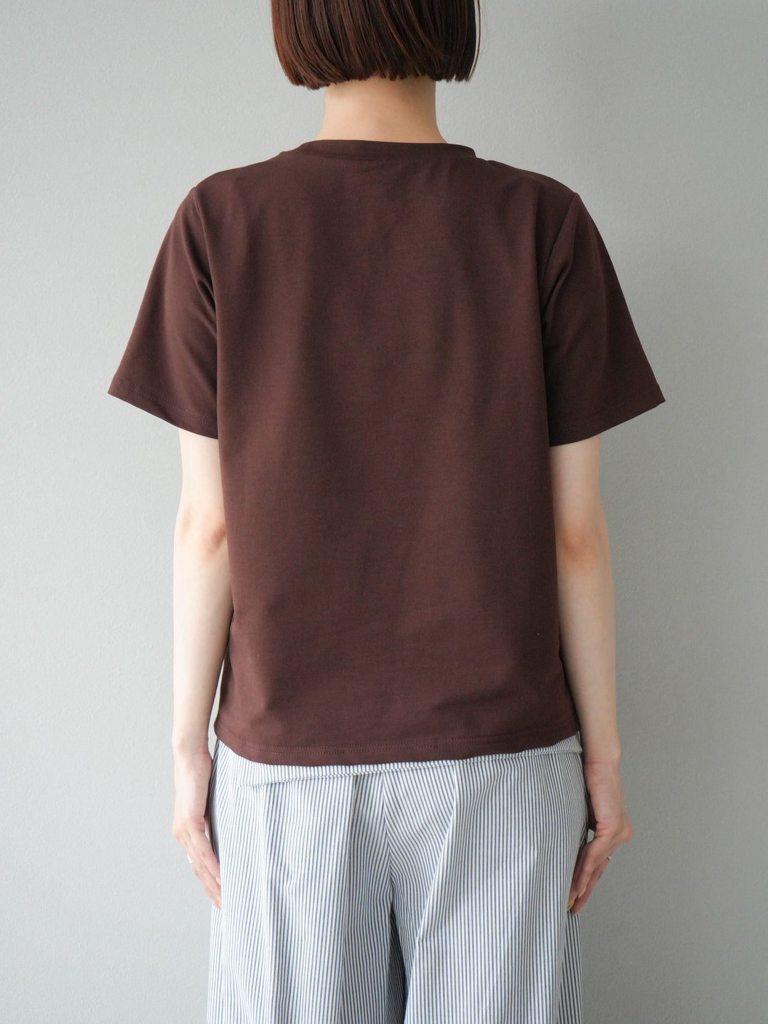 【預購】緊身胸衣設計T卹/棕色