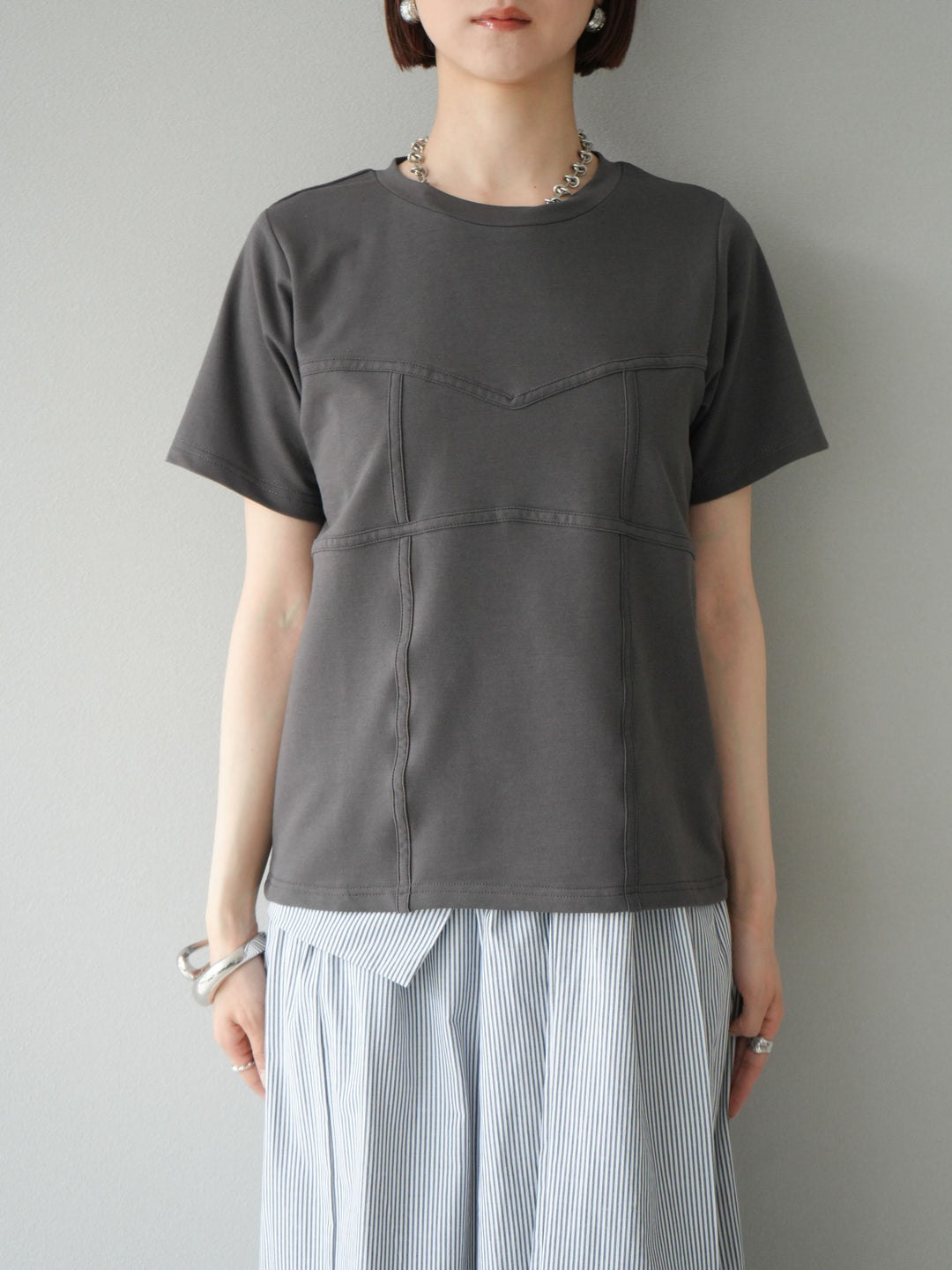 [預購] 緊身胸衣設計T卹/炭灰色