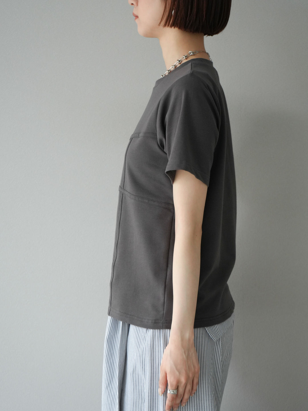 [預購] 緊身胸衣設計T卹/炭灰色