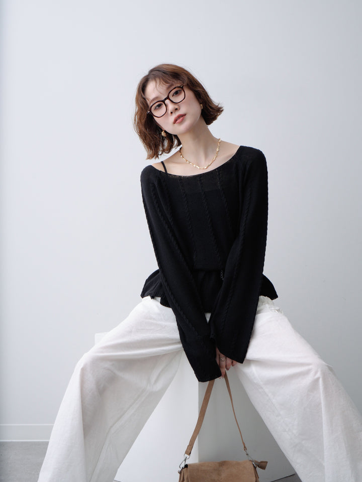 [予約]ベルト付ケーブルデザインニットトップス/black