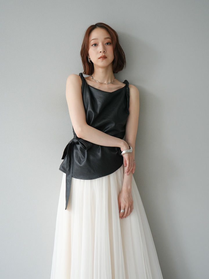 [予約]レザースリーブレスプルオーバー/ブラック