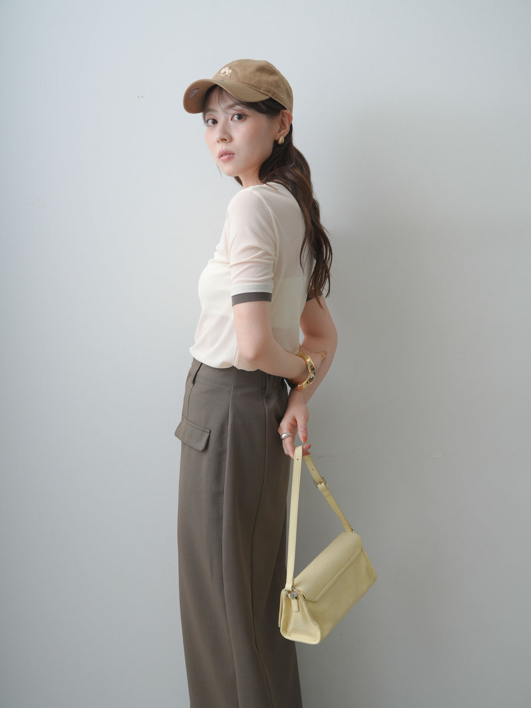 [SET]トリムレイヤードシアー半袖トップス+クレープデシンフラップ付きストレートスカート(2set)