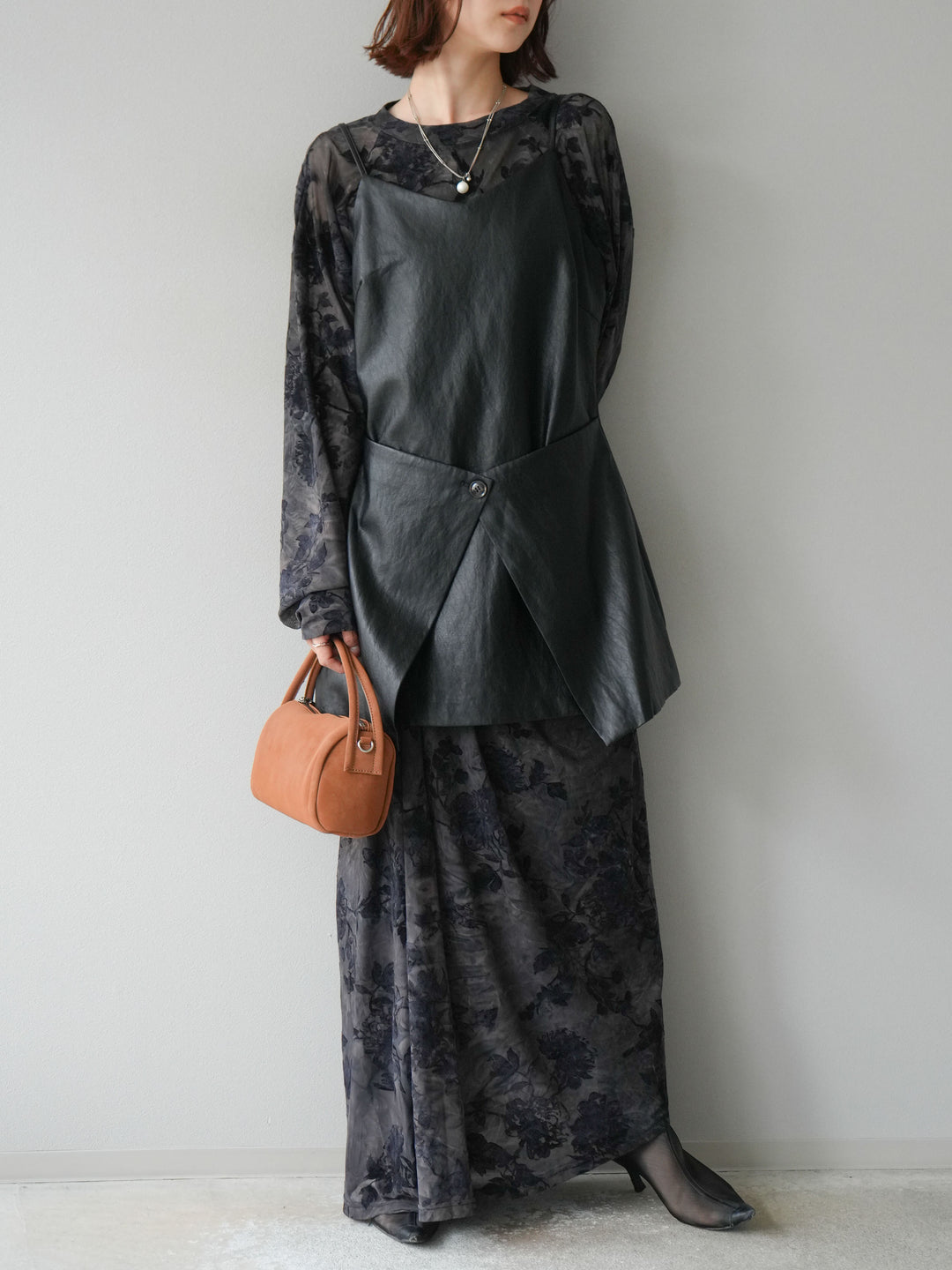 [予約]レイヤードレザーキャミソールチュニック/ブラック