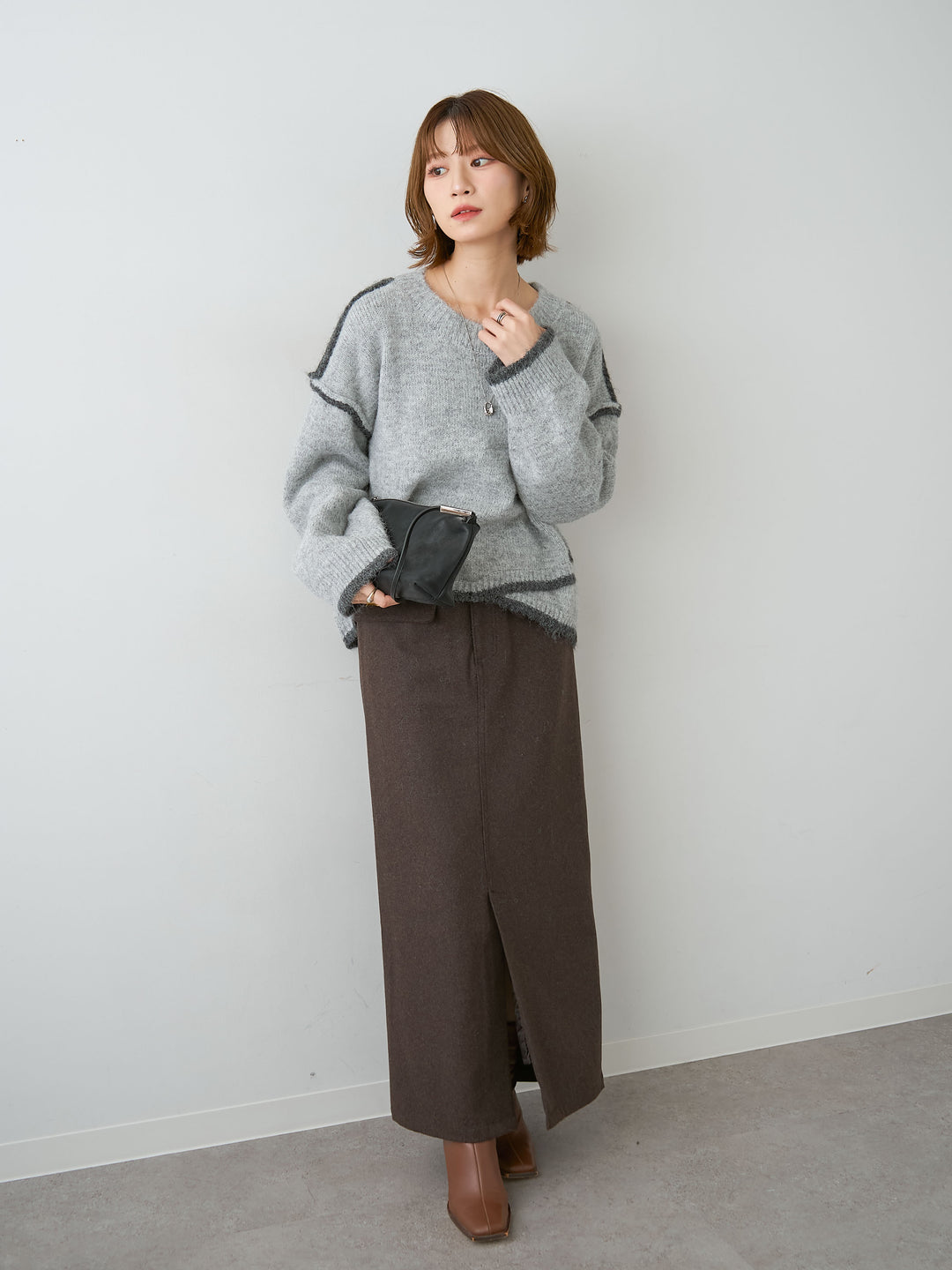 [SET]配色ラインデザインヘムニットプルオーバー+メルトンフラップ付ストレートスカート(2set)
