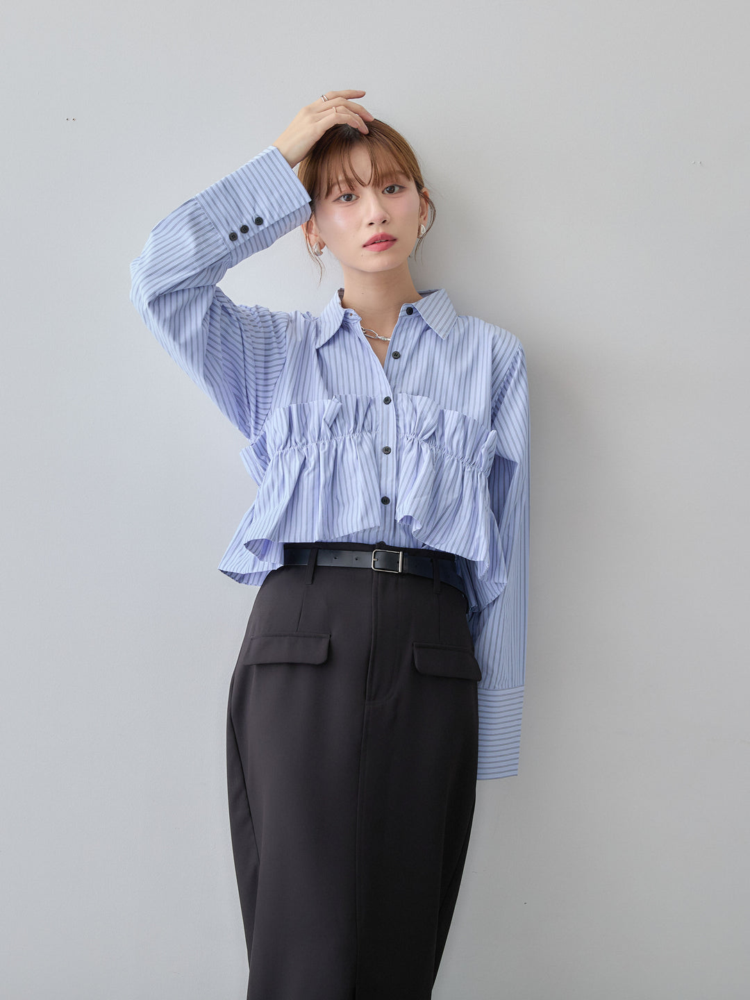 [SET]ストライプフリルシャツ+クレープデシンフラップ付きストレートスカート(2set)
