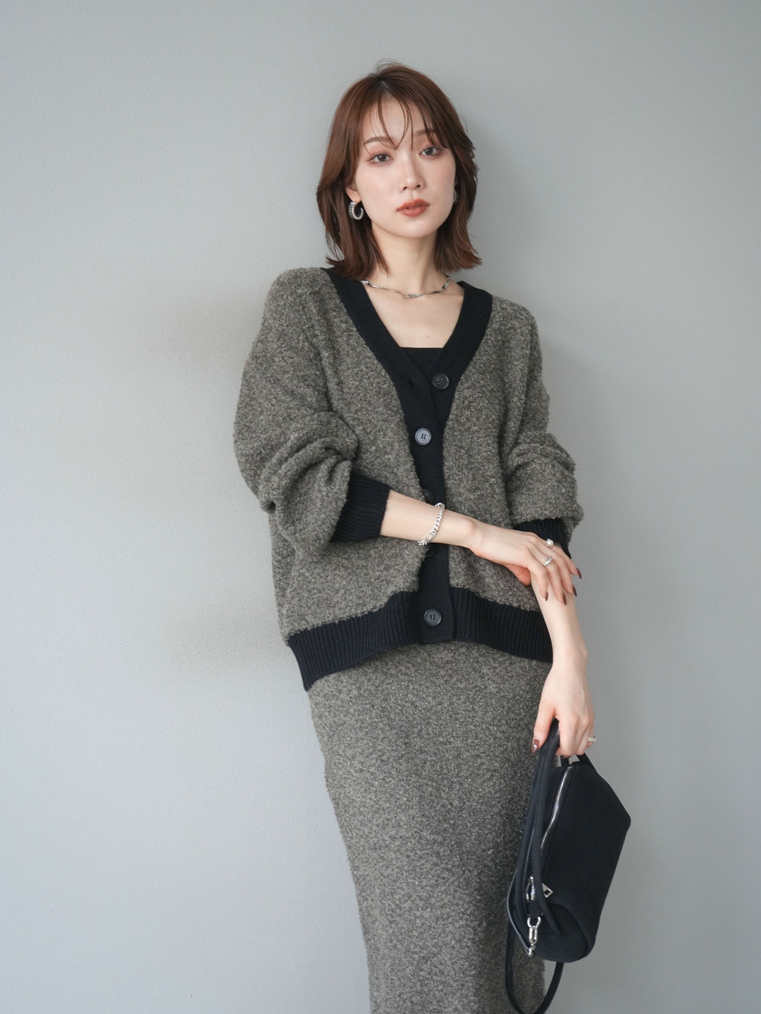 [SET]ブークレバイカラーニットカーディガン+ブークレバイカラータイトニットスカート(2set)