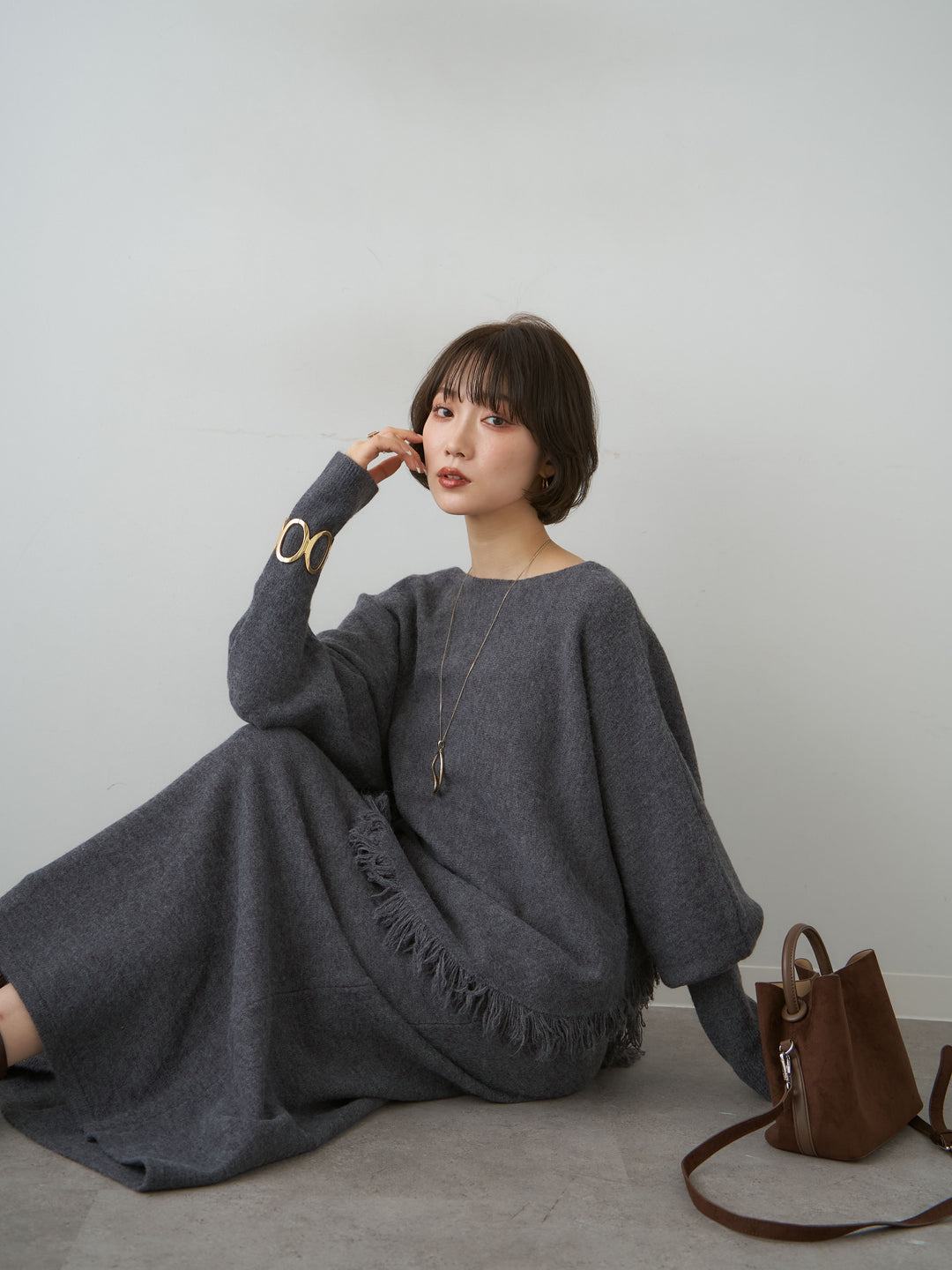 [SET]ヘムフリンジニットトップス＆スカートSET UP(2SET)+選べるアクセセット(2set)