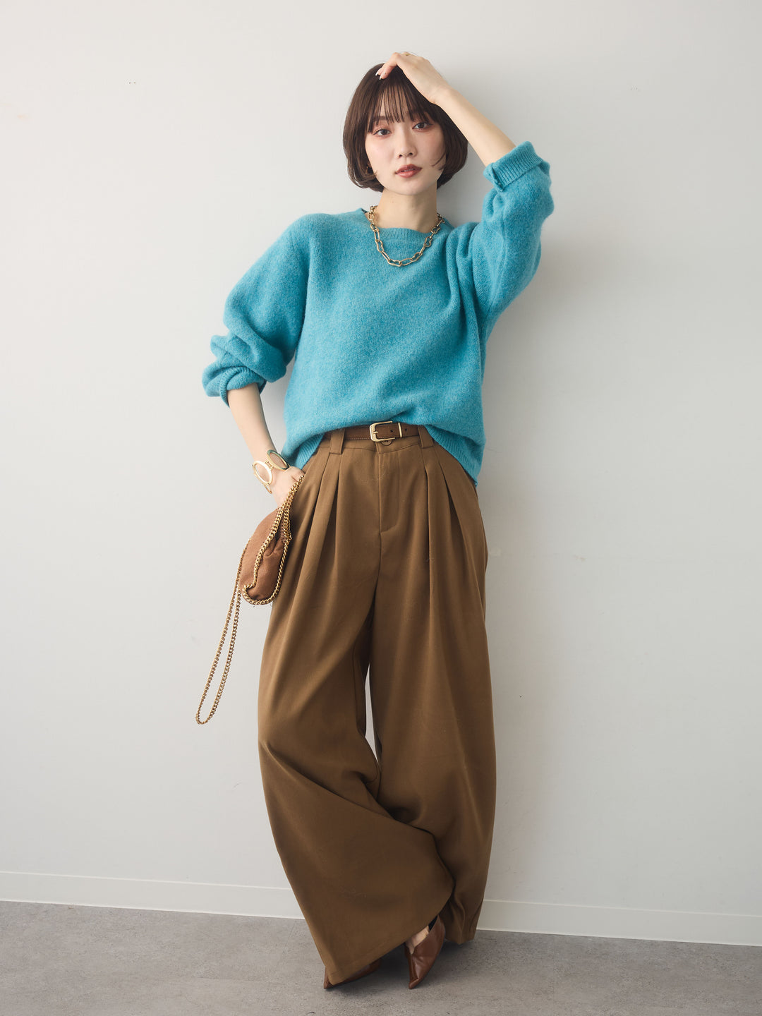 [SET]ソフトヘアリークルーネックニットトップス+ダブルタックドレープストレートワイドパンツ(2set)