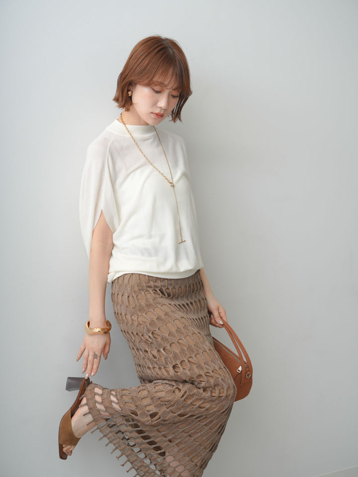 [予約]ボトルネックドロップショルダーニットトップス/white