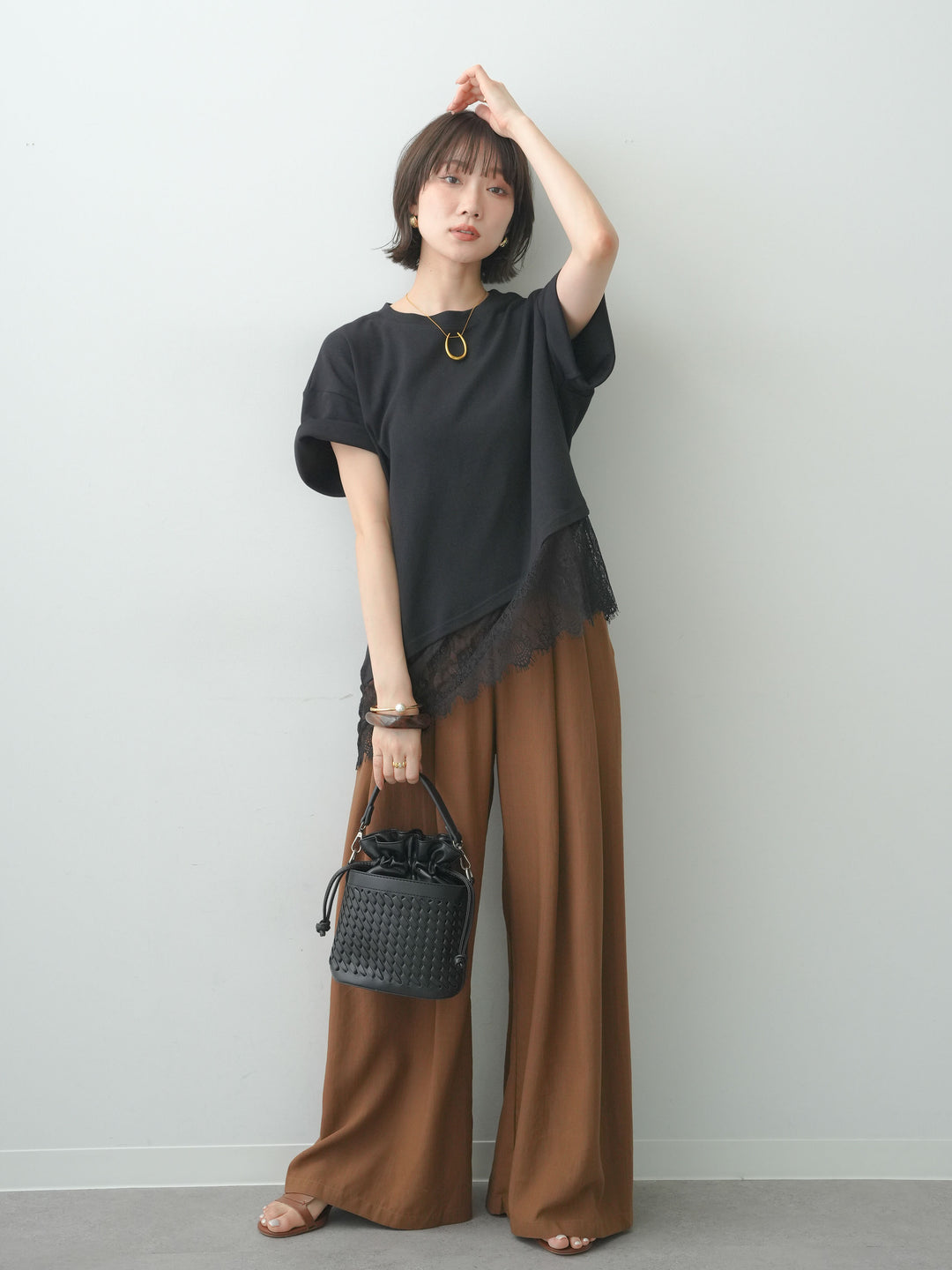 [SET]アシメレースヘムワイドTEE+ベルトデザインタックドレープワイドパンツ(2set)