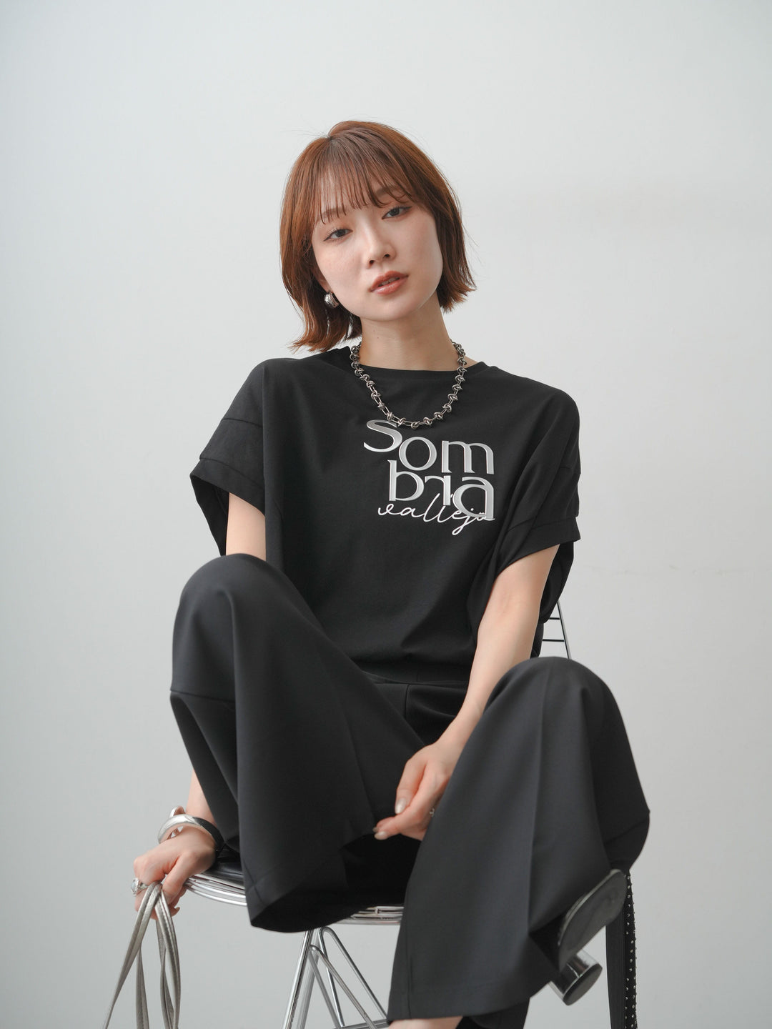 [SET]立体ロゴエンボスTEE +ビジューベルトタックワイドパンツ(2set)